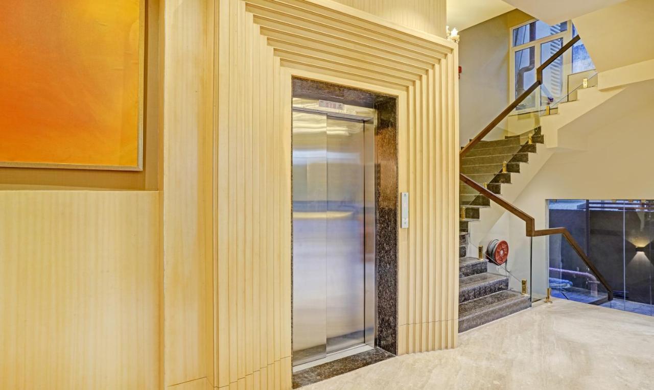 Treebo Premium Golden Bliss Trimurti Nagar Square Nágpur Kültér fotó