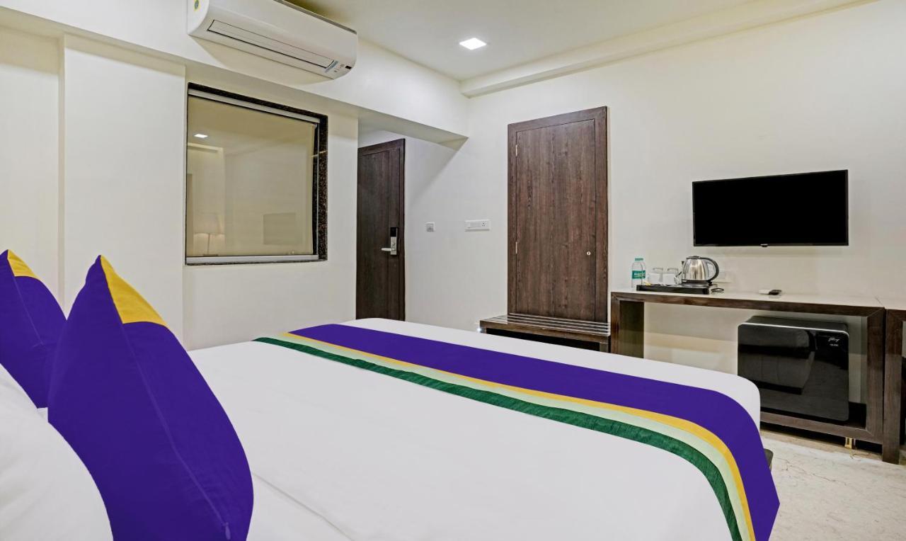 Treebo Premium Golden Bliss Trimurti Nagar Square Nágpur Kültér fotó