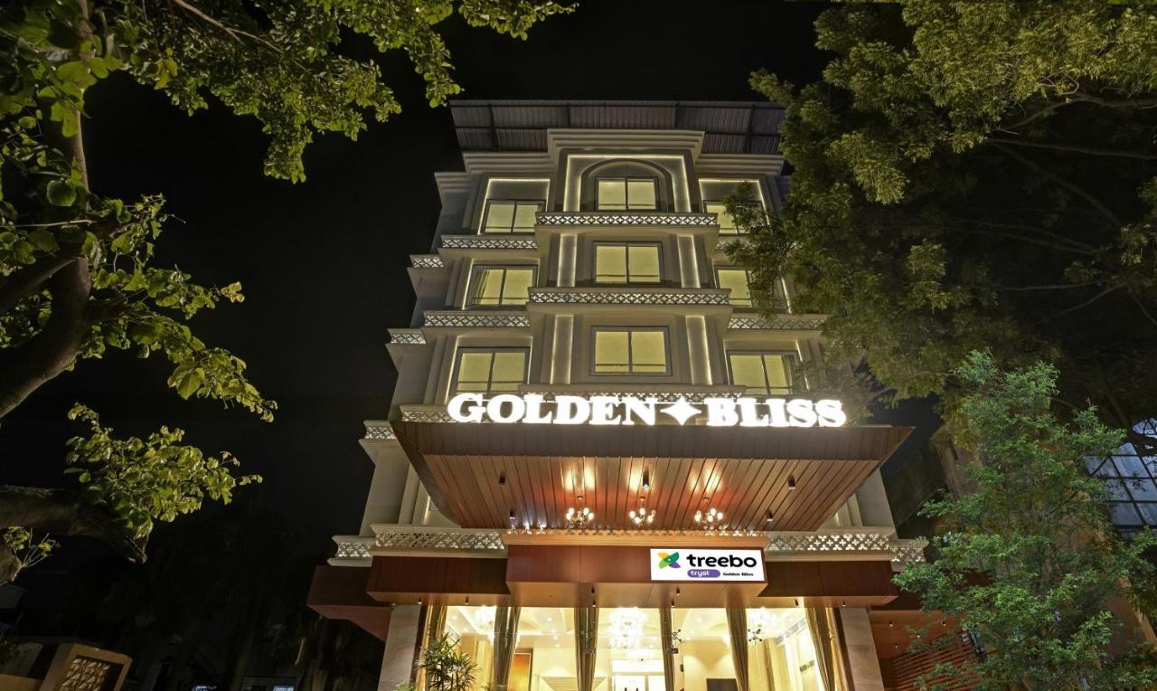 Treebo Premium Golden Bliss Trimurti Nagar Square Nágpur Kültér fotó
