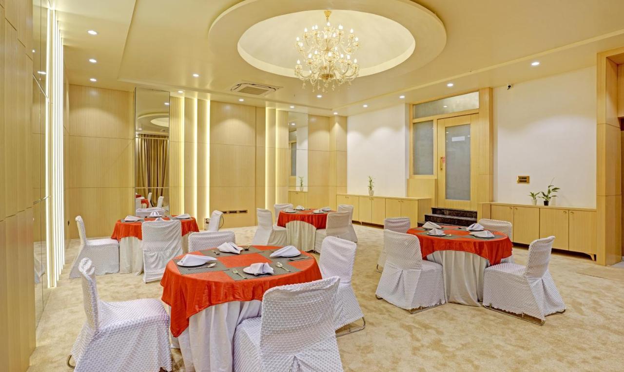 Treebo Premium Golden Bliss Trimurti Nagar Square Nágpur Kültér fotó