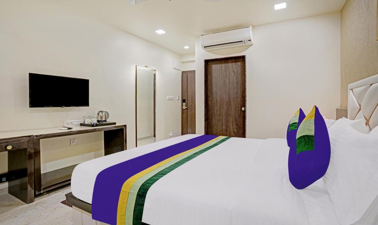 Treebo Premium Golden Bliss Trimurti Nagar Square Nágpur Kültér fotó